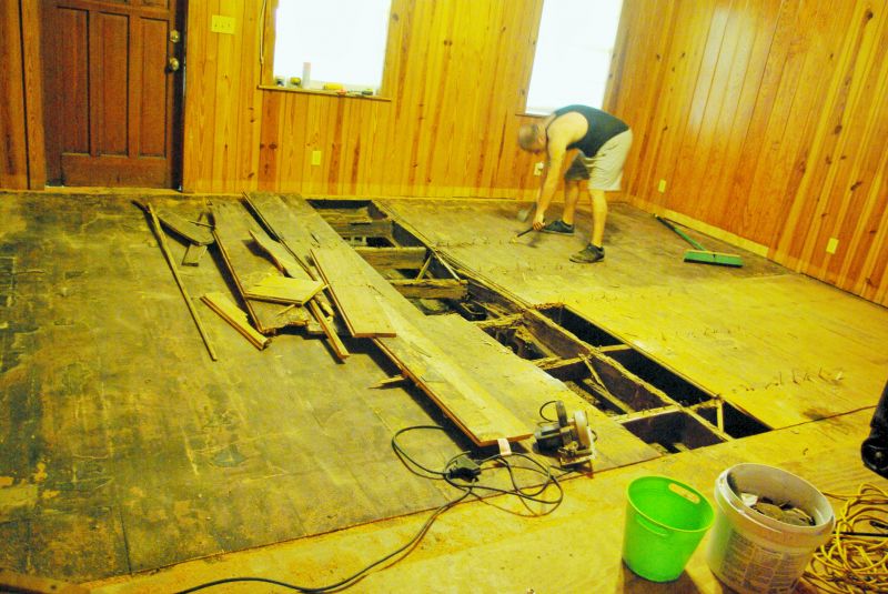 Subfloor Removal